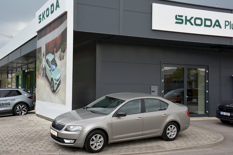 Škoda Octavia (2013) 1.2 TSI 77 kW Active - fotka 16 z 20