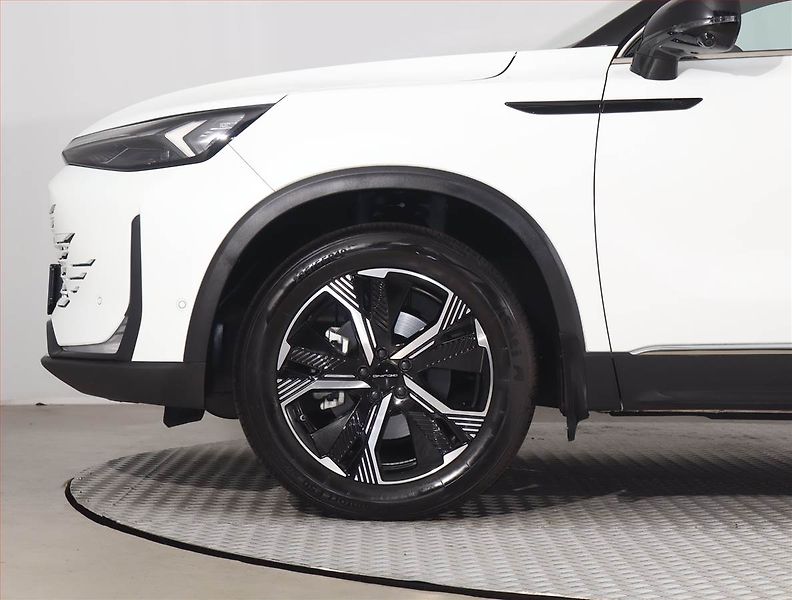 BAIC X7 (2025) 1.5T - fotka 15 z 27