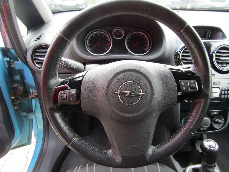 Opel Corsa (2010) 1.2i, AC, temp - fotka 14 z 14