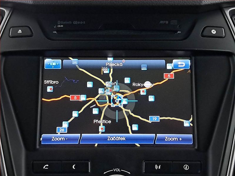 Hyundai Santa Fe (2015) 2.2 CRDi, 4X4, Automat - fotka 22 z 26
