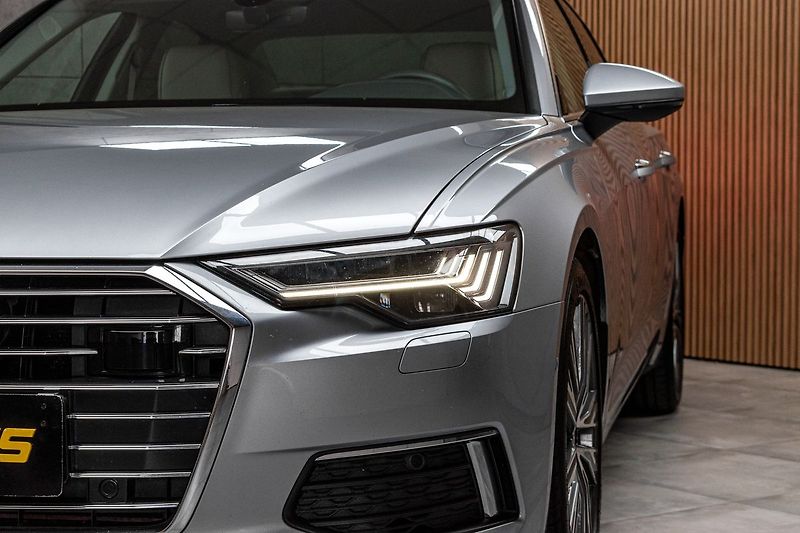 Audi A6 45TFSI 4x4*DESIGN*DPH*ČR 1.MAJ - fotka 41 z 47