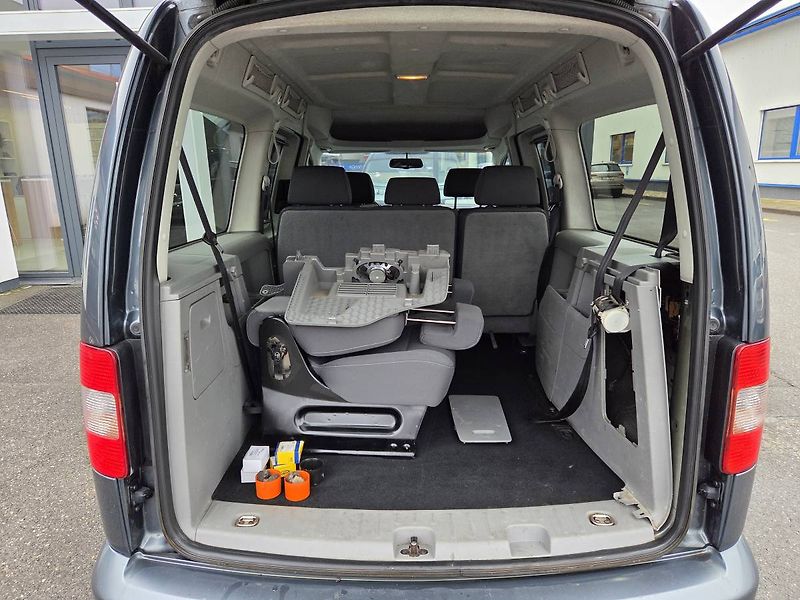 Volkswagen Caddy (2010) 1.9 TDI 4x4 - fotka 20 z 25