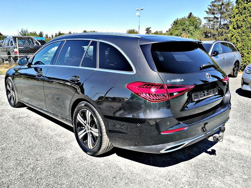 Mercedes-Benz Třídy C (2022) 200d 9G Luxury Line,Kůže - fotka 5 z 42