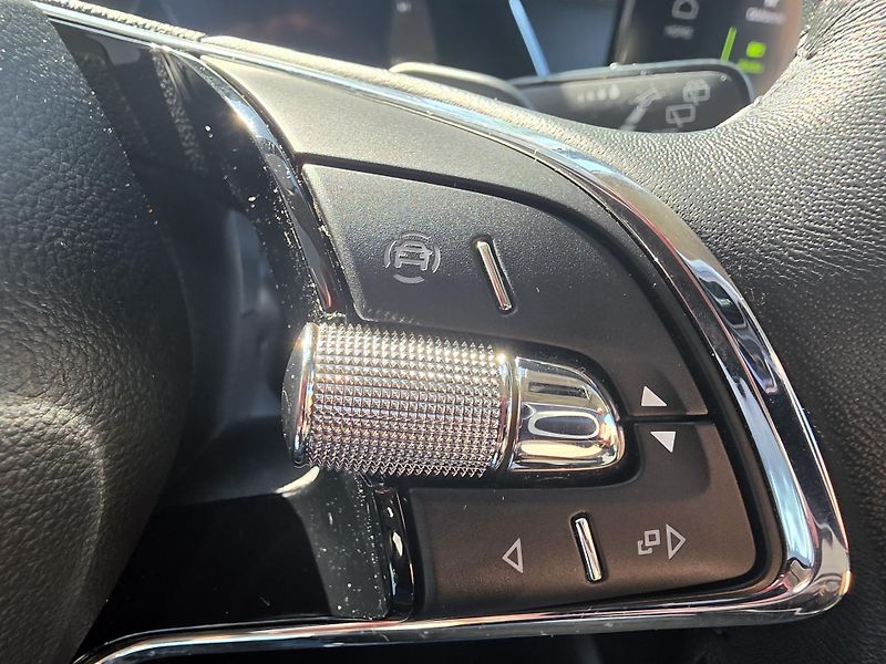 Škoda Octavia (2023) Combi Style 2,0 TDI 110 KW AUT - fotka 17 z 26