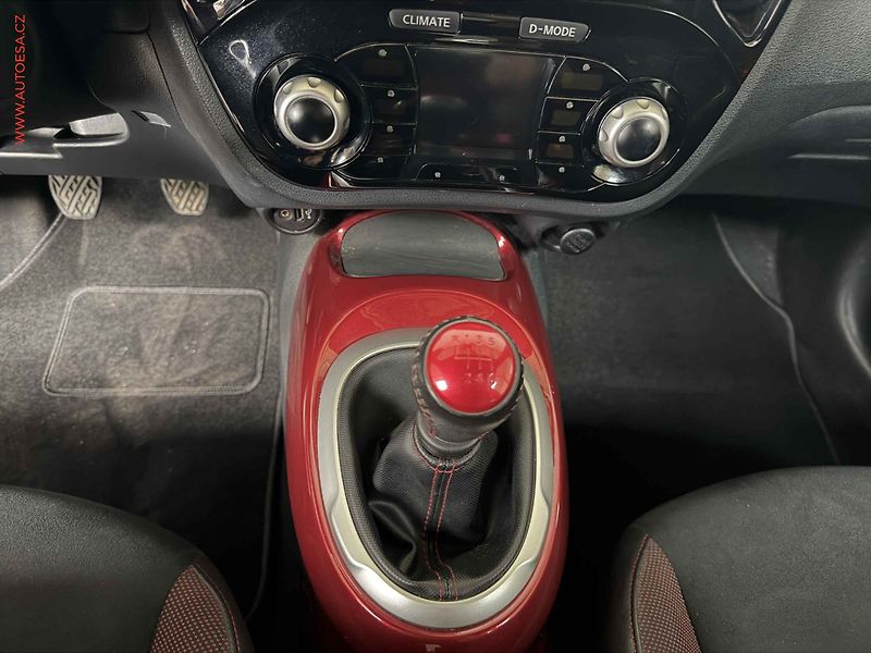 Nissan Juke (2017) 1.2 DIG-T, 1.maj,ČR, servis - fotka 15 z 17