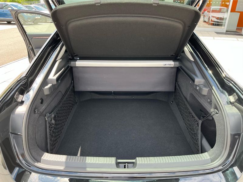 Škoda Superb 2.0TDi 110kW L&K DSG - fotka 29 z 30