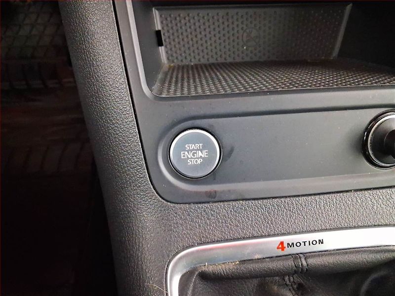 Volkswagen Tiguan (2014) 2.0 TDI, Serv.kniha, Bi-Xenony - fotka 19 z 22
