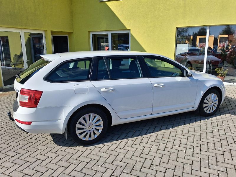 Škoda Octavia (2014) 2,0TDi 110kw ČR  DSG VYHŘ. SED - fotka 7 z 35