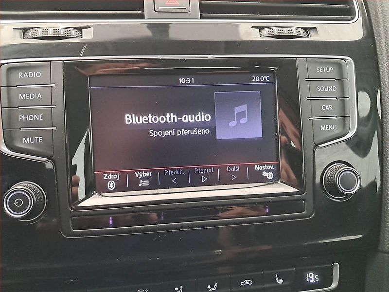 Volkswagen Golf (2013) 1.6 TDI, Tempomat - fotka 12 z 18