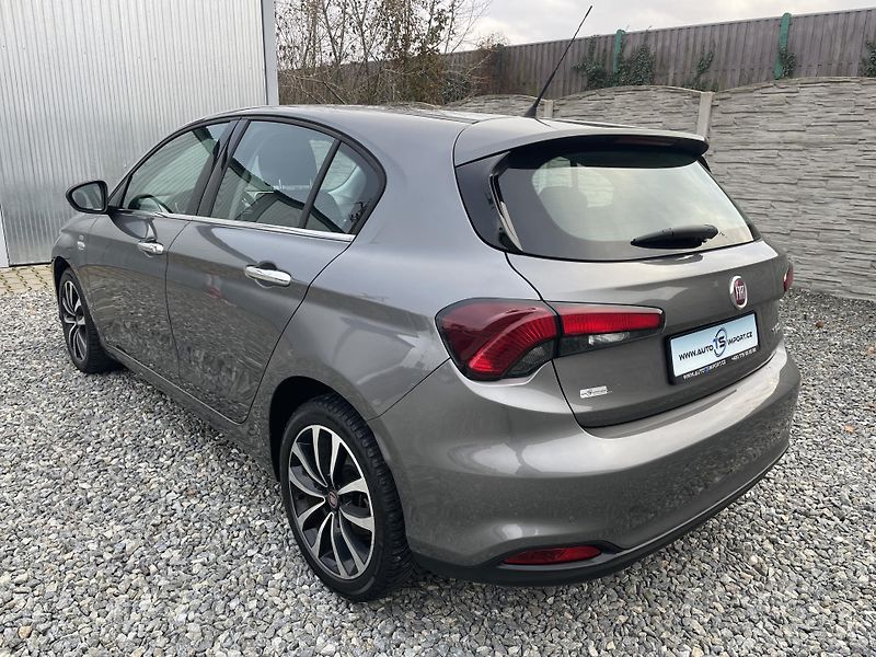 Fiat Tipo 1.4Ti-JET 120PS LPG LOUNGE TOP - fotka 14 z 187