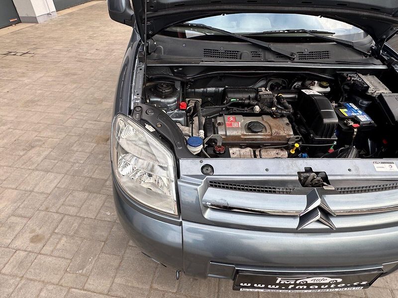Citroën Berlingo (2008) 1.4 Klima - fotka 28 z 30