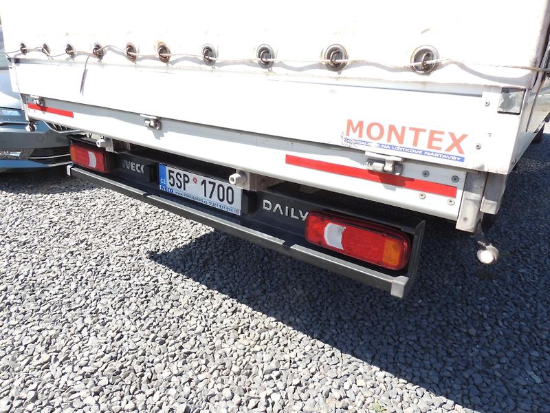 Iveco Daily (2022) 3.0D,129kw,automat,ČR,1.maj. - fotka 12 z 46