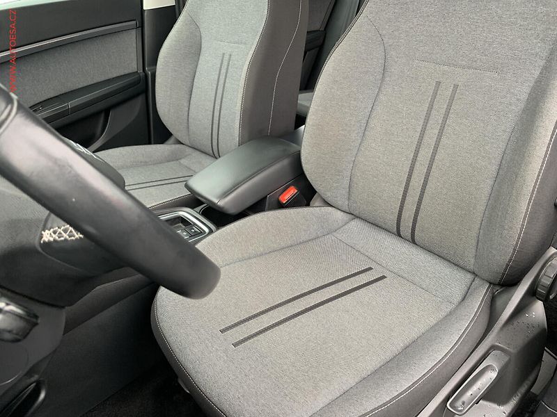 Seat Ateca (2021) 2.0 TDi, Style, navi, LED, - fotka 9 z 22