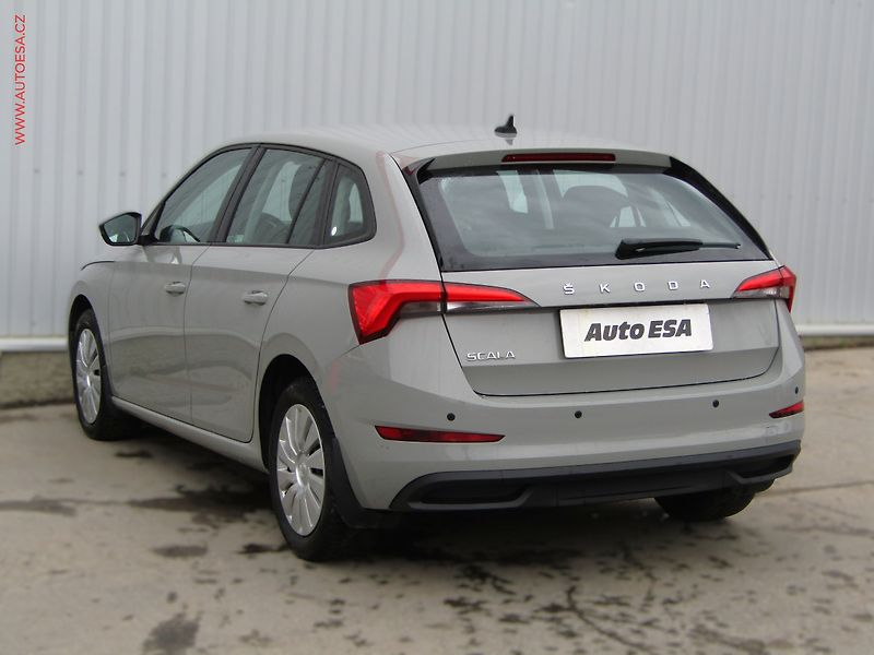 Škoda Scala (2020) 1.0 TSi, ČR, Ambition, DSG - fotka 6 z 19