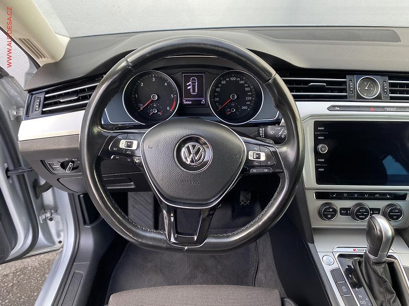Volkswagen Passat (2018) 2.0 TDi 4x4, Comfortline, DSG - fotka 9 z 19