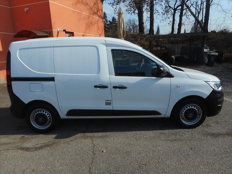 Renault Express 1,5 DCi Poškozeno - fotka 4 z 21