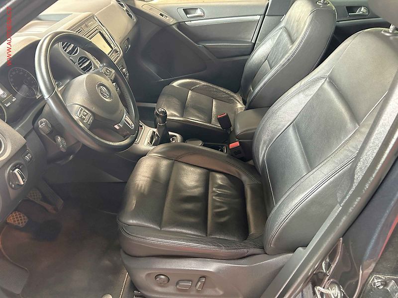 Volkswagen Tiguan (2014) 2.0 TDi 4x4, R-Line, bixen - fotka 9 z 17