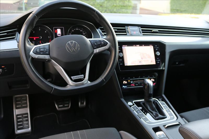 Volkswagen Passat 2,0 ALLTRACK, ČR, 4Motion,DSG - fotka 25 z 75