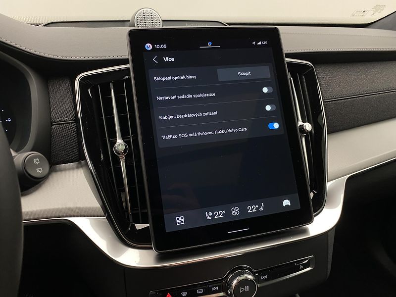 Volvo XC90 T8 RECHARGE BLACK EDITION 7m - fotka 63 z 70