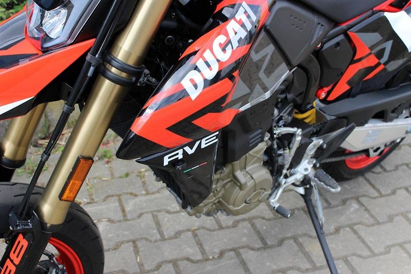 Ducati (2024) Hypermotard 698 RVE 2024 - fotka 10 z 10