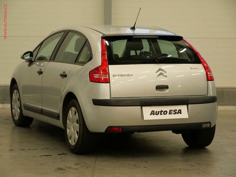 Citroën C4 (2007) 1.6i, ČR, AC, temp - fotka 6 z 22