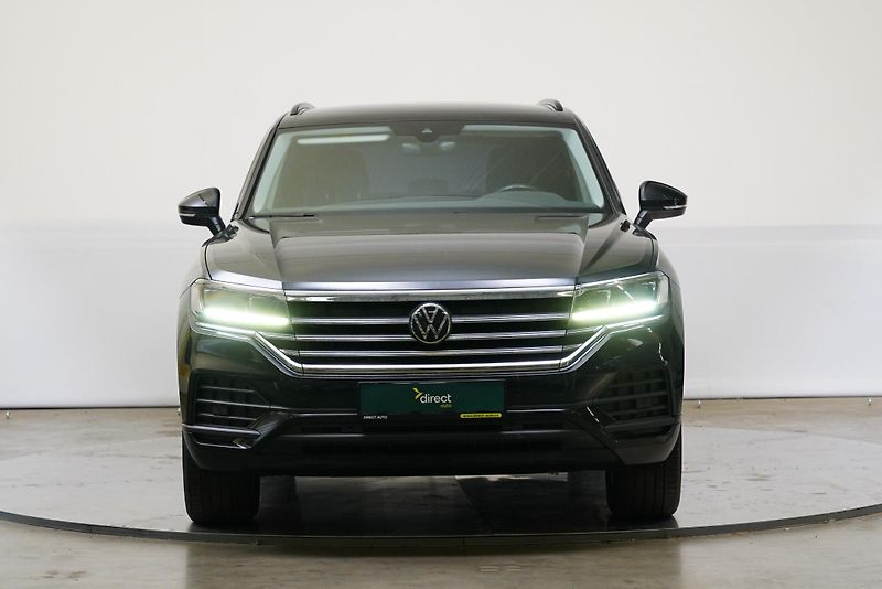 Volkswagen Touareg - fotka 4 z 27