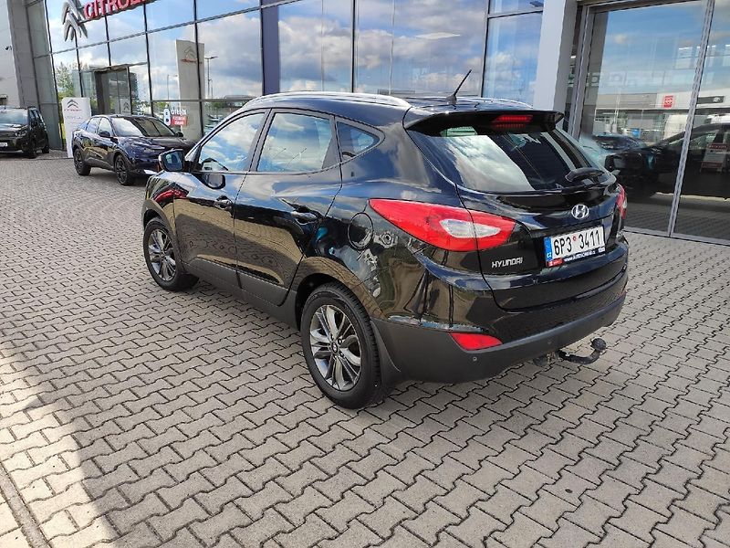 Hyundai ix35 (2014) 1.6i 135k MAN6 TAŽNÉ - fotka 3 z 25