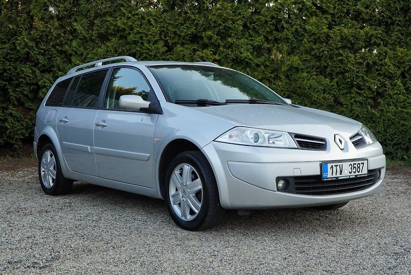 Renault Mégane 1.6 Suprový stav - fotka 2 z 21