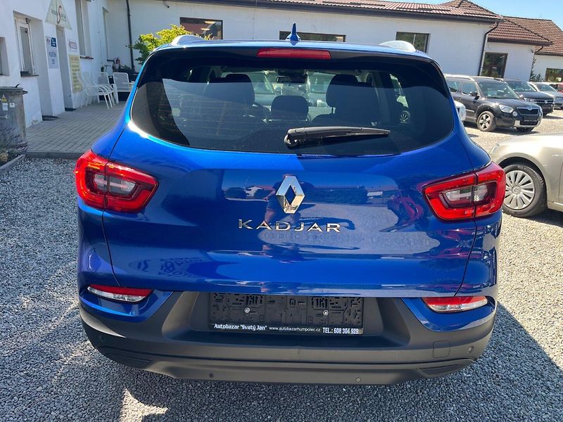 Renault Kadjar (2021) 1.3 TCe NAVI Top Stav - fotka 4 z 20