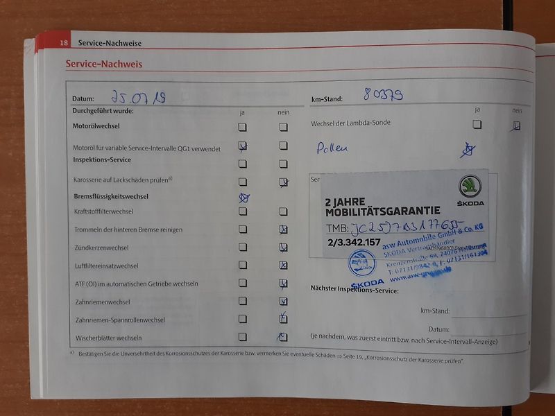 Škoda Fabia (2011) KOMBI 1.4 16V - fotka 23 z 28