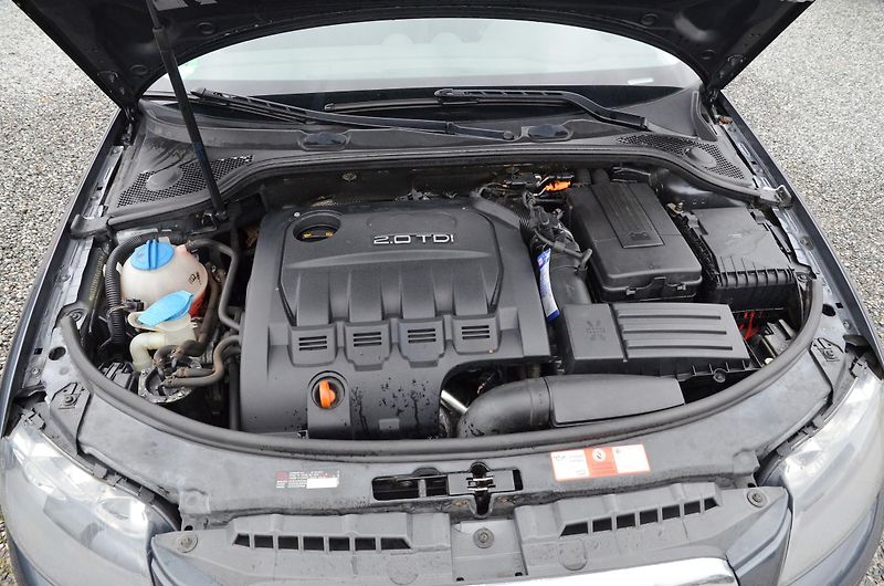 Audi A3 (2007) 2.0 TDi 125kW / STK 05/2028 - fotka 9 z 27