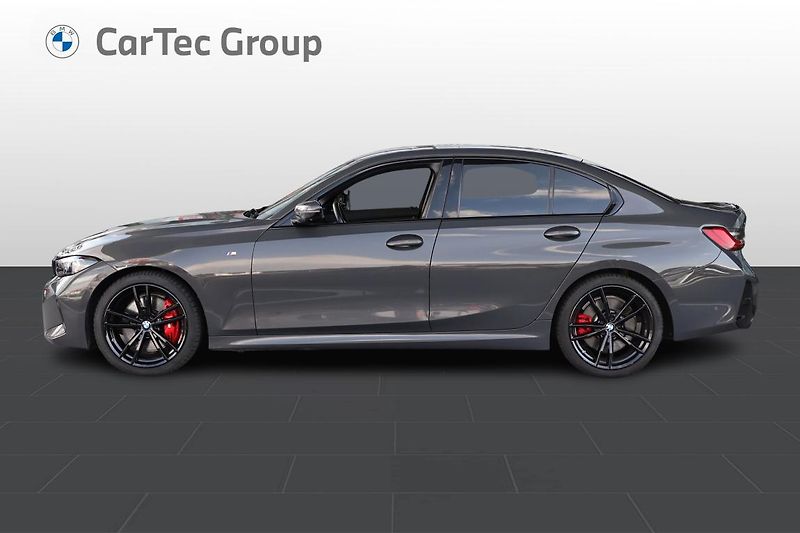 BMW Řada 3 330d xDrive Sedan - fotka 3 z 17