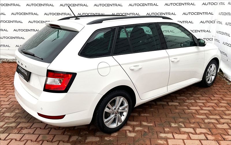 Škoda Fabia 1,0 TSi,1.maj.,ČR,po servisu - fotka 4 z 23