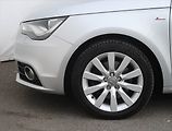 Audi A1 (2011) S-Line 1.6 TDI, Park. senzory - náhled 13