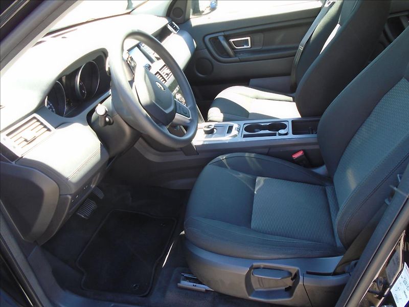 Land Rover Discovery 2,0   4X4 - fotka 11 z 29