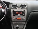 Ford Focus (2009) 1.6 16V, nová STK, CZ doklady - náhled 12