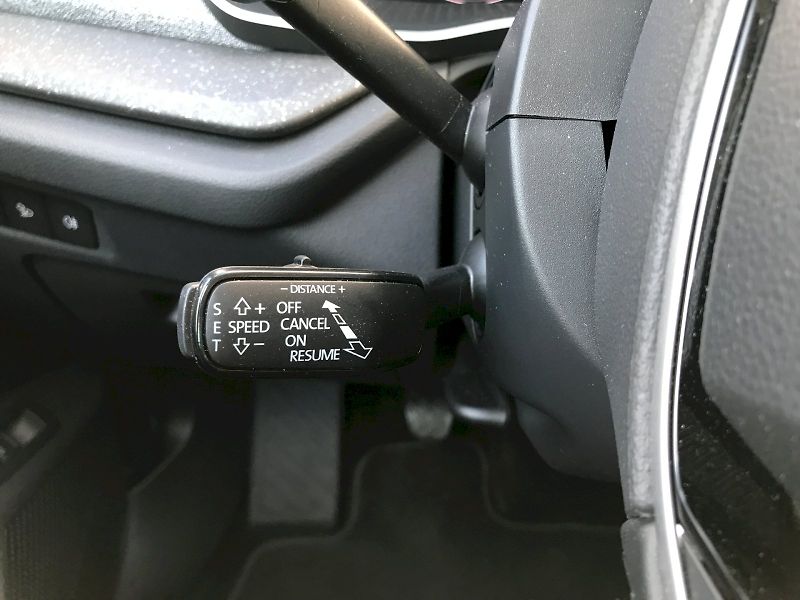 Škoda Octavia (2024) COMBI TOP SELECTION 1,5 TSI 11 - fotka 13 z 28