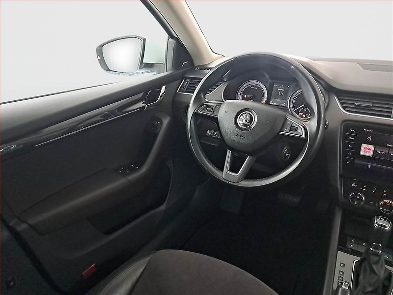 Škoda Octavia (2017) Laurin&Klement 2.0 TDI - fotka 7 z 19