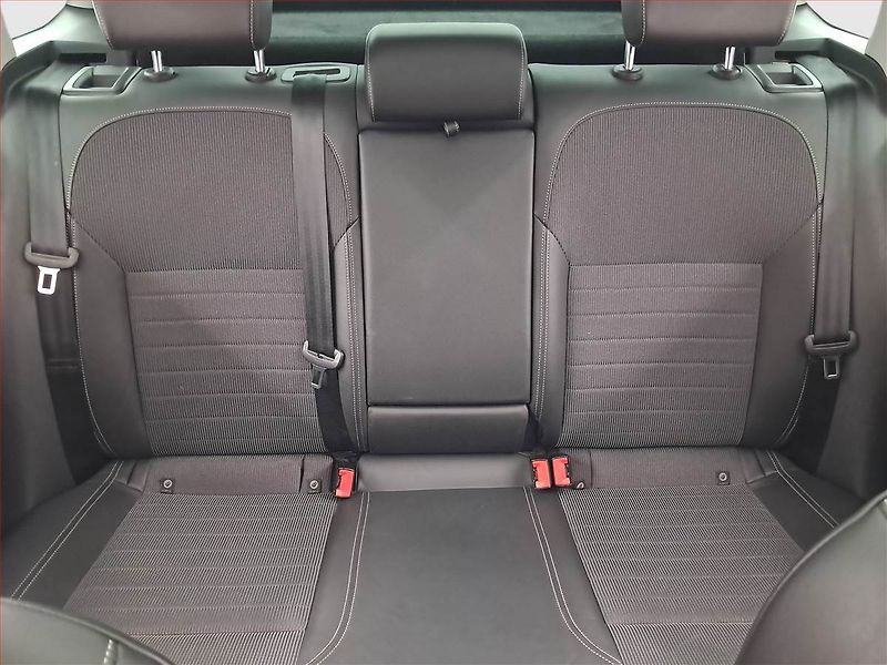 Škoda Rapid (2017) Spaceback 1.2 TSI, Serv.kniha - fotka 10 z 19