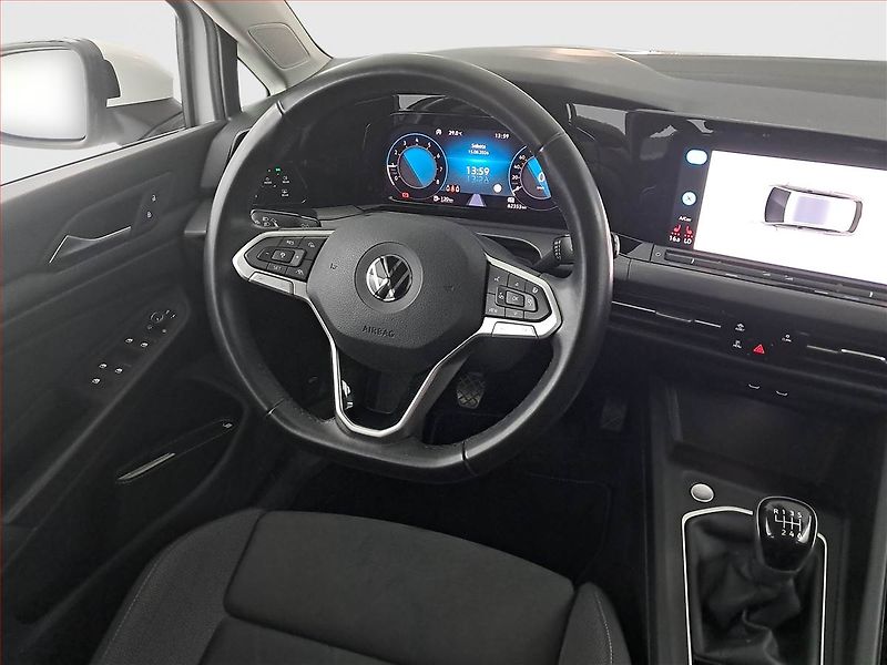 Volkswagen Golf (2021) 1.5 TSI - fotka 7 z 17