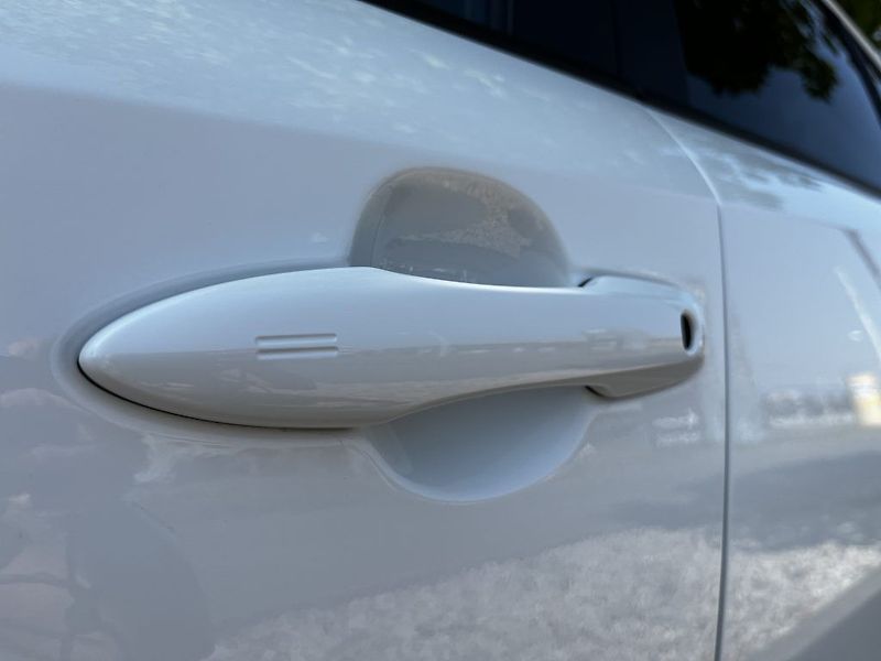 Toyota Corolla SD 1.8 Hybrid ODBĚR ihned - fotka 33 z 33
