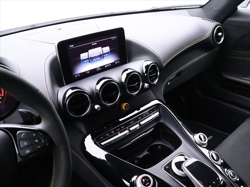 Mercedes-Benz AMG GT R 4,0 430kW Bucket seats Cup2 - fotka 23 z 43