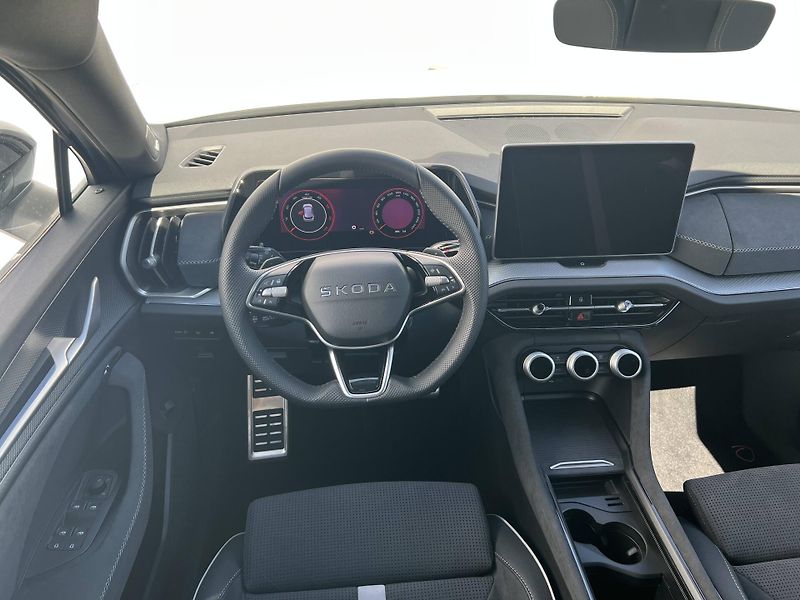 Škoda Kodiaq (2026) Sportline 7DSG 4x4 2,0TDI - fotka 4 z 6