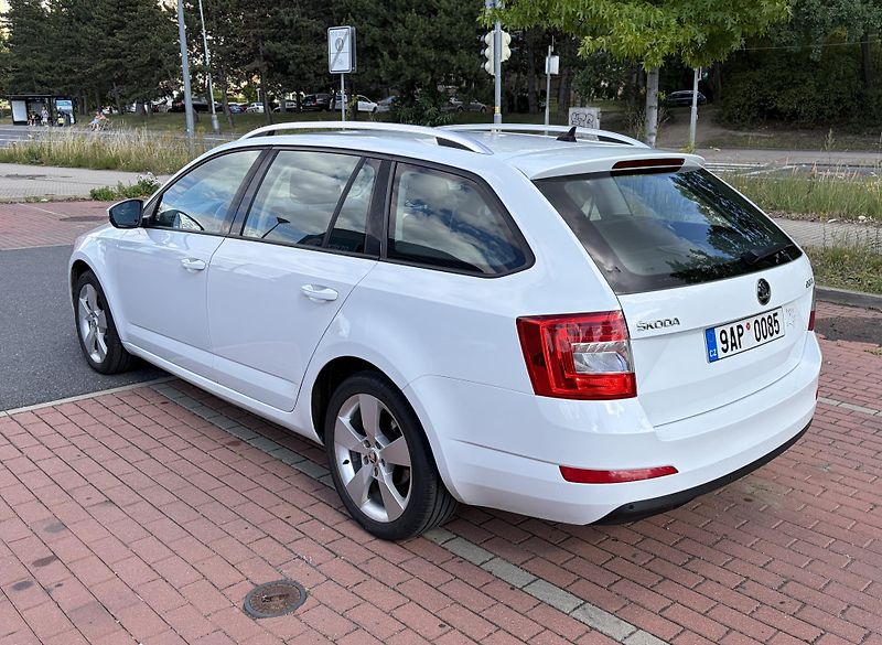 Škoda Octavia (2015) Škoda Octavia, 2.0TDI DSG - fotka 4 z 13