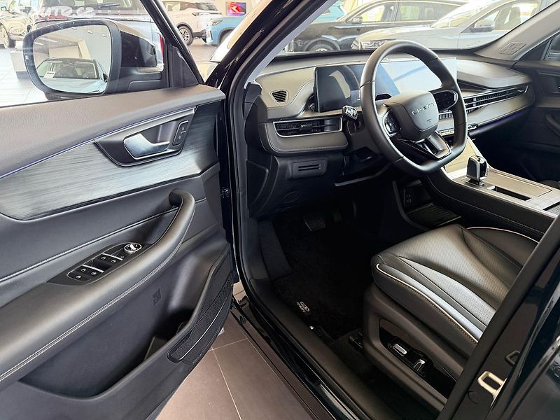 Chery Tiggo 4 HEV (2026) UNIQUE 120KW - fotka 12 z 22
