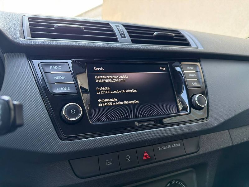 Škoda Fabia Active 1,0 TSI 70 kW 5° MP - fotka 19 z 28