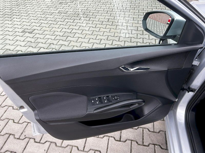 Škoda Fabia (2025) 1.0 MPI 59kW MP5 Selection - fotka 21 z 32