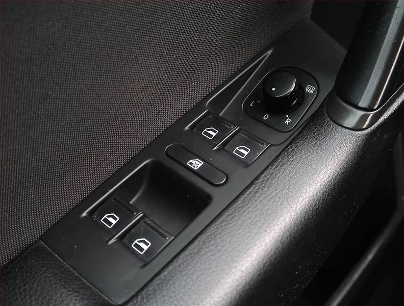 Volkswagen Passat (2011) Comfortline 1.4 TSI EcoFuel - fotka 15 z 18
