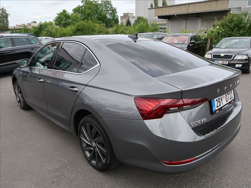 Škoda Octavia 2,0 TDi,Style,1majČR,serv.kn. - fotka 4 z 29