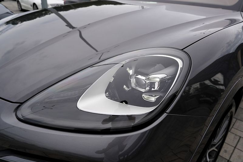 Porsche Cayenne 3.0 V6 Coupé/ČR/1.maj./340Ps - fotka 14 z 47